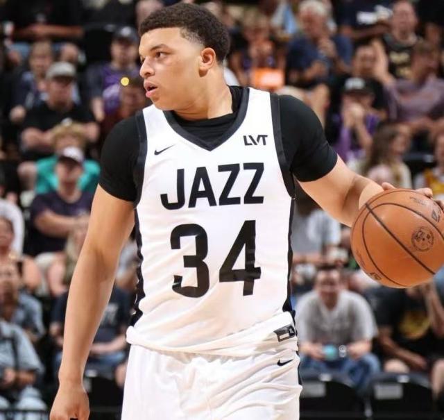 星空体育APP-【早报】失去的我要拿回来！巴萨4比1复仇拜仁！