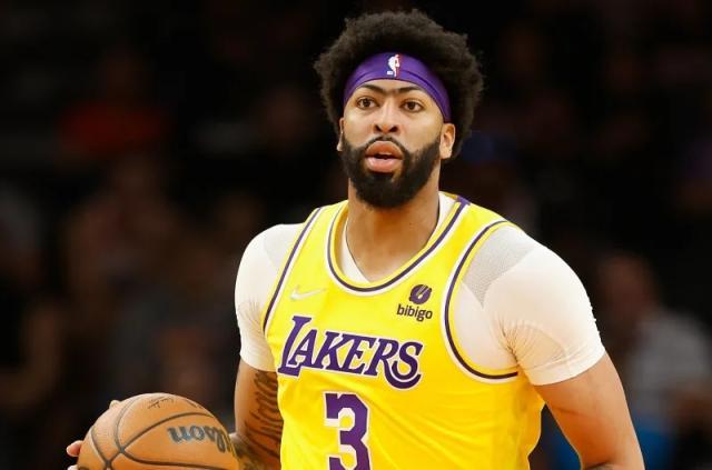 1657557386656096268.jpg 星空体育官方网站-哈姆:健康浓眉联盟前五 希望韦少能成为防守大闸