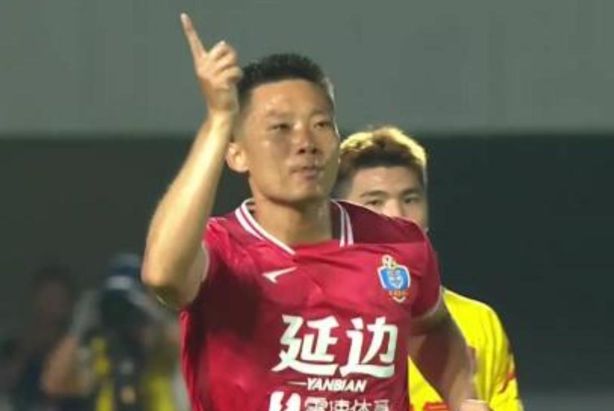 星空体育平台-王鹏：我带着坦荡与尊严告别延边队，延边是我拼尽全力的青春