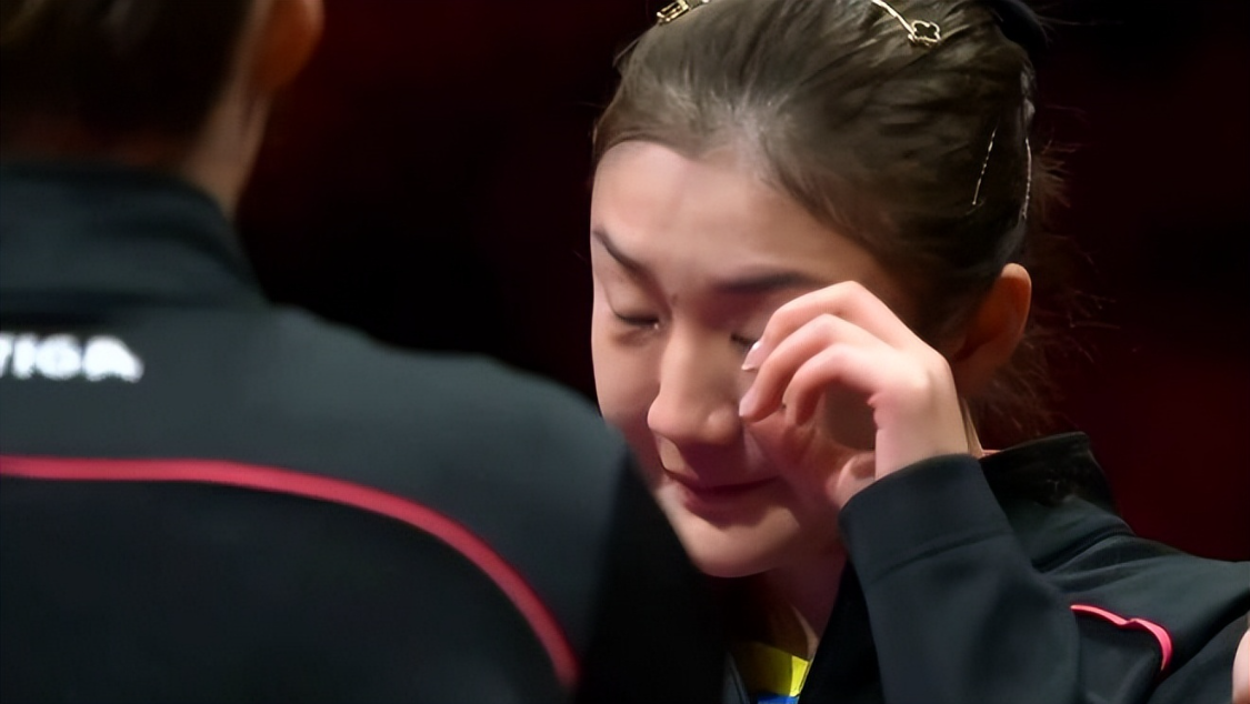 星空体育官方网站-输球还不到24小时，恶心的事出现了，原来王曼昱和陈梦处境一样