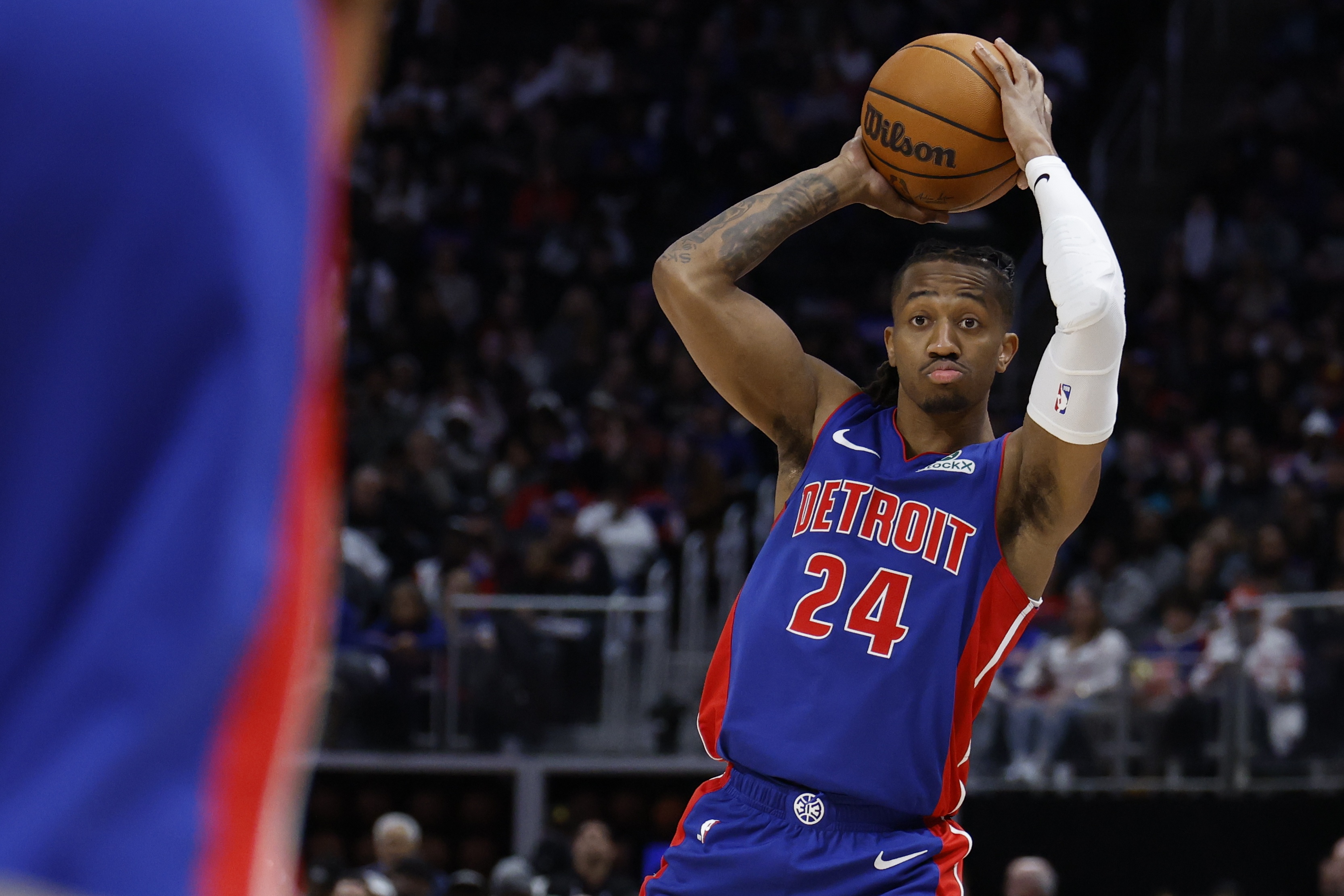 星空体育平台-神奇小子詹金斯！两次绝平又来准绝杀 落选秀成活塞主力不靠运气