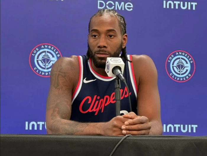 星空体育平台-再见快船!再见洛杉矶!伦纳德1换5交易曝光,网友:白菜价|小卡|选秀权|活塞|洛杉矶快船队|詹姆斯·哈登_新浪体育_新浪新闻