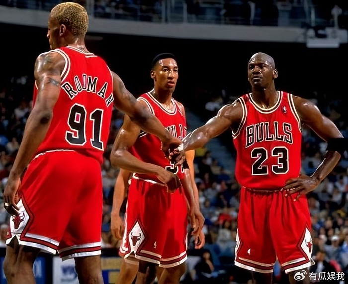 星空体育首页-NBA史上最具含金量的10个FMVP:乔丹两次上榜,11年诺天王第三!|奥尼尔|总决赛|德克·诺维茨基|系列赛|魔术师_新浪体育_新浪新闻