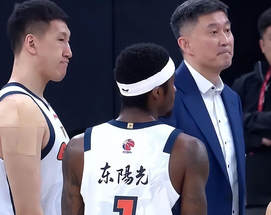 广东男篮为什么能大胜四川?杜锋毫不客气说出原因,说得太实在